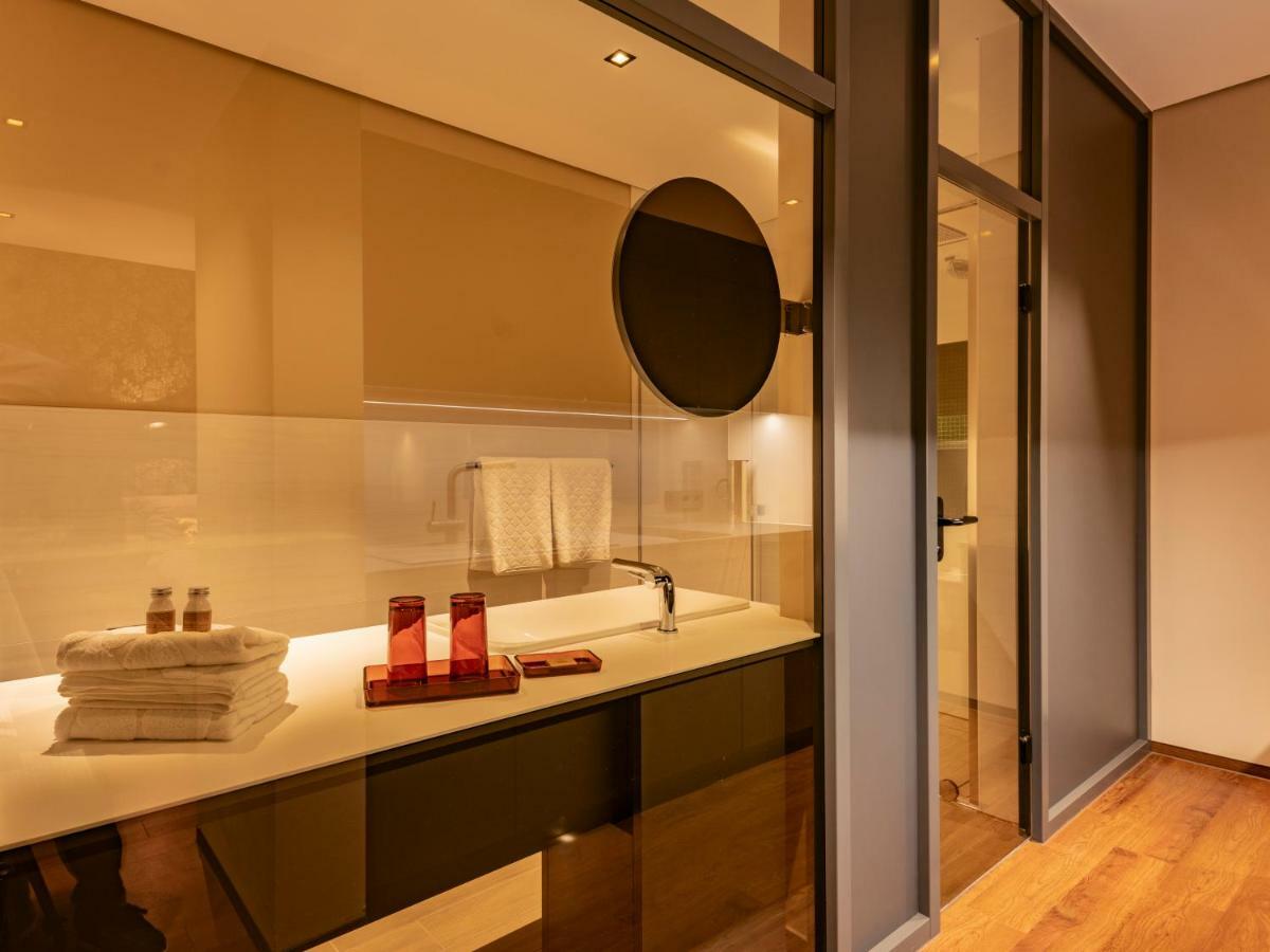 Ohana Suite By Zzn Im Zahnzentrum Nord Emden Exteriör bild