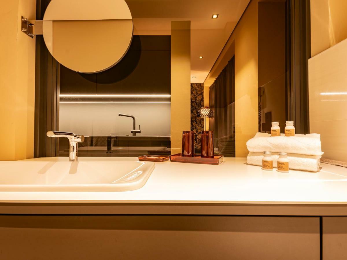 Ohana Suite By Zzn Im Zahnzentrum Nord Emden Exteriör bild